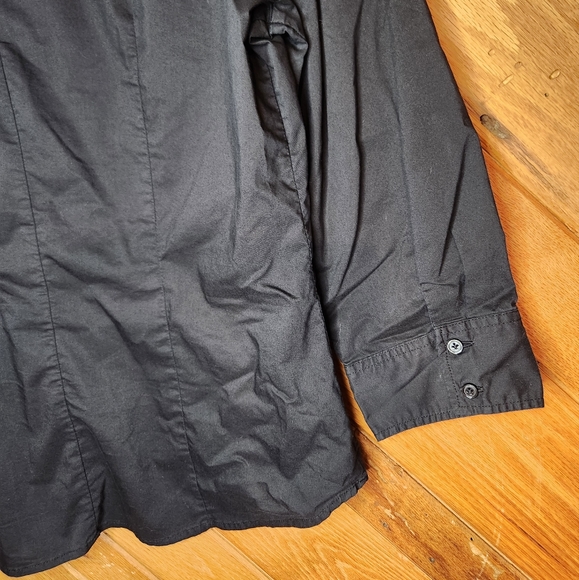 New York and Company black collared quarter length sleeve button down top medium - Picture 7 of 12